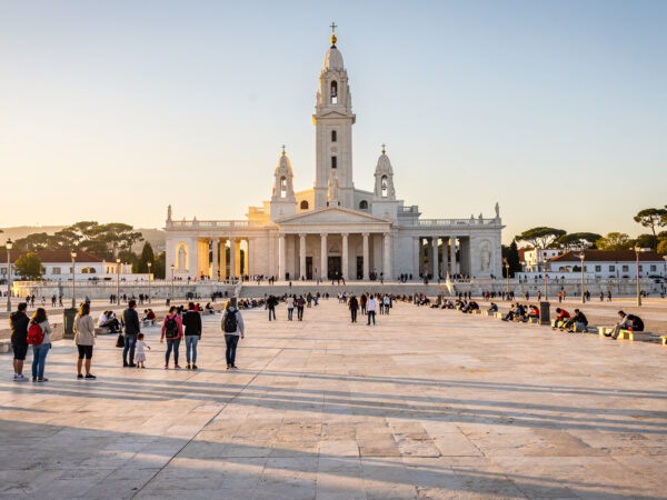 Santuario de Fátima, centro de Portugal — TourExperto